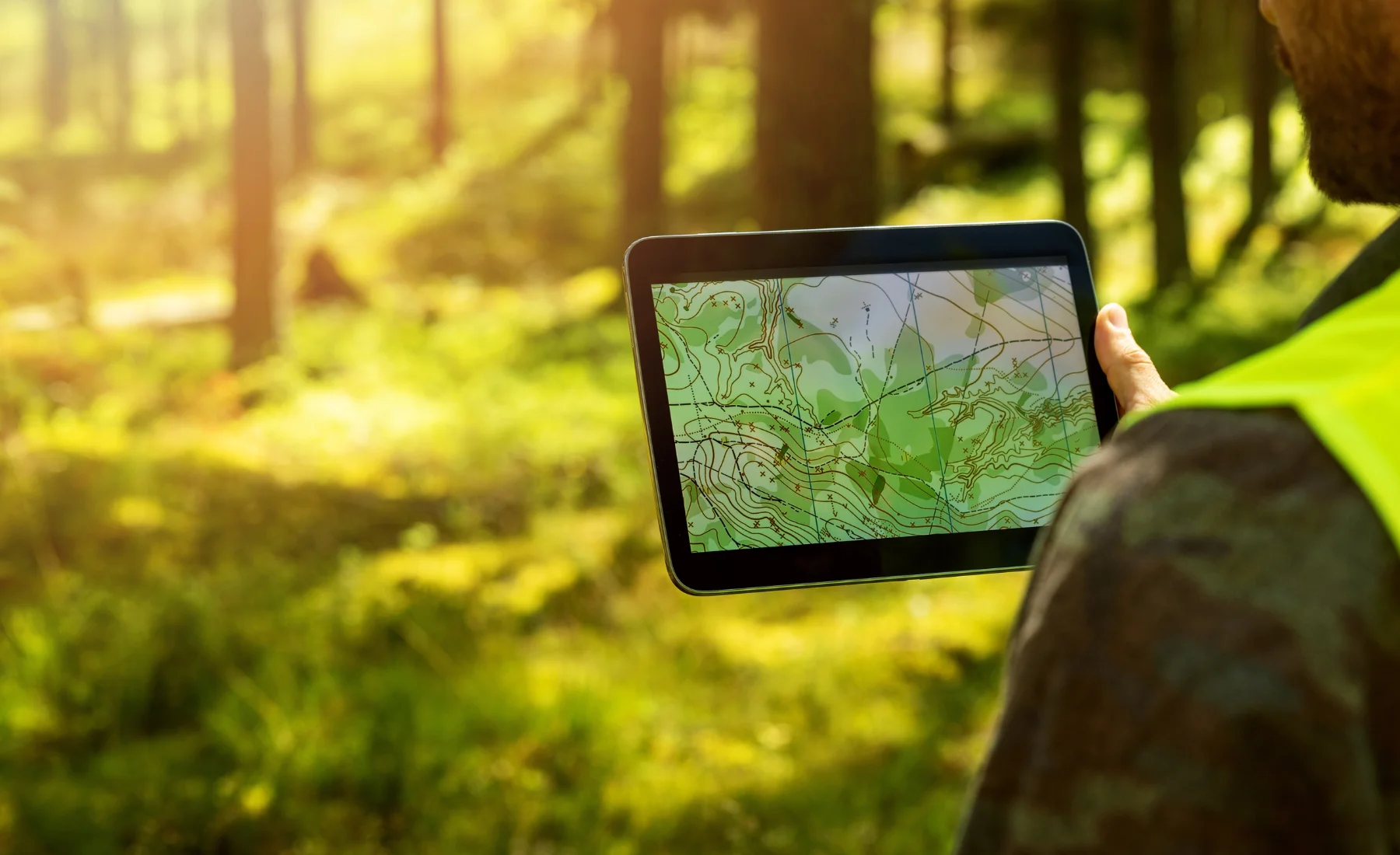 etailed property line survey map showing boundary lines